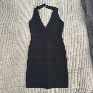 Elegant Black Sleeveless Dress